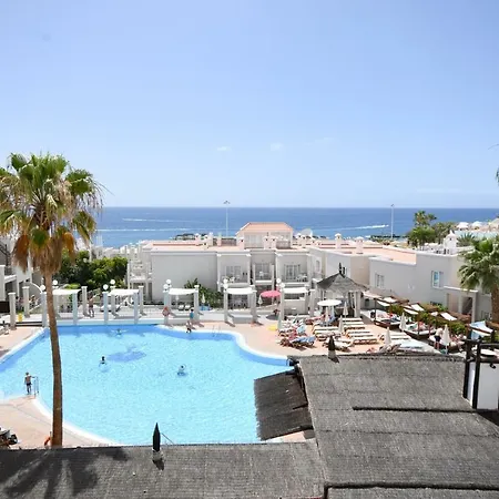 Los Olivos 17 One Bed Апартаменты Adeje
