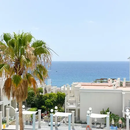 Los Olivos 17 One Bed Апартаменты *
